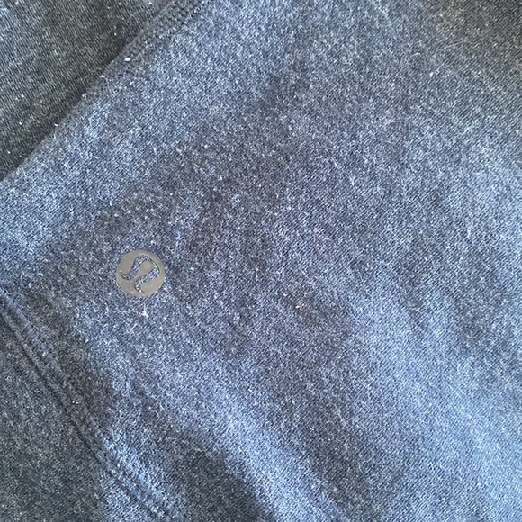 Lululemon turtleneck reversible sweatshirt - Picture 3 of 4